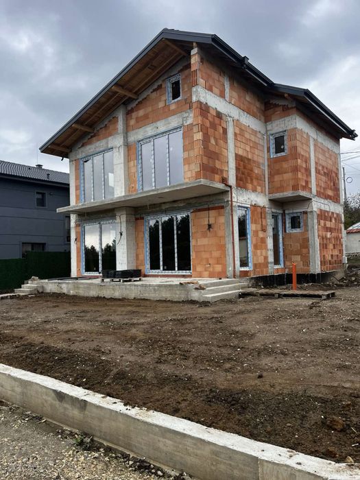 Продава се Къща в Варна, Виница - 180 кв.м за 2100 €/кв.м - Снимка #3