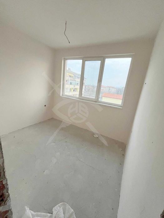 Продава се Тристаен апартамент в Първомай - 117 кв.м за 530 €/кв.м - Снимка #1