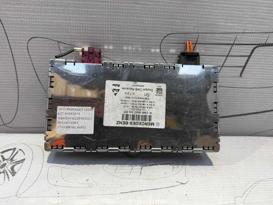 Receptor DAB / Unitate multimedia Mercedes-Benz A1669003407 2013 / [2007-2014] / (5B3)