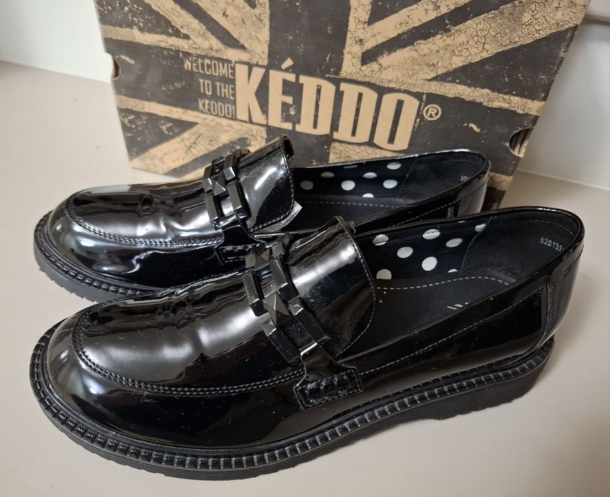 Школьные туфли лоферы Keddo для девочки 39р