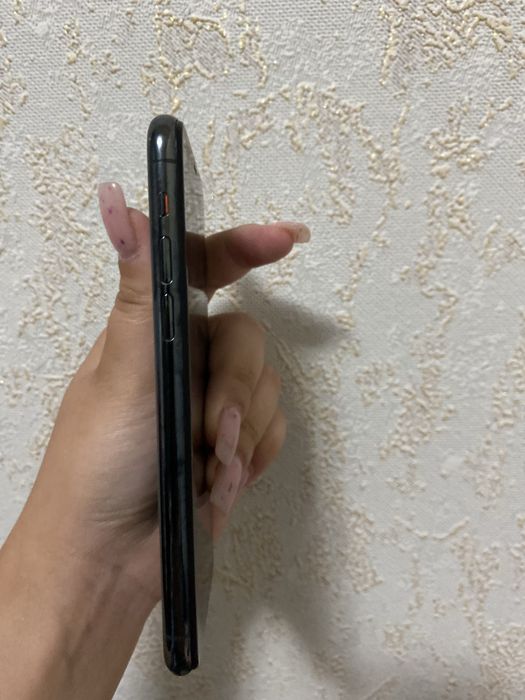 iPhone 11 pro сатылады