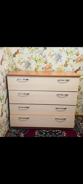 Продам комод . Состояние хорошее.