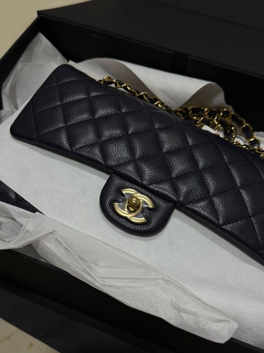 Продам новую сумку Chanel Flap Bag