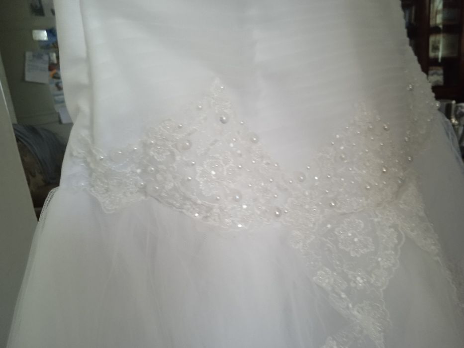 Свадебное платье размер 44 рост 3
