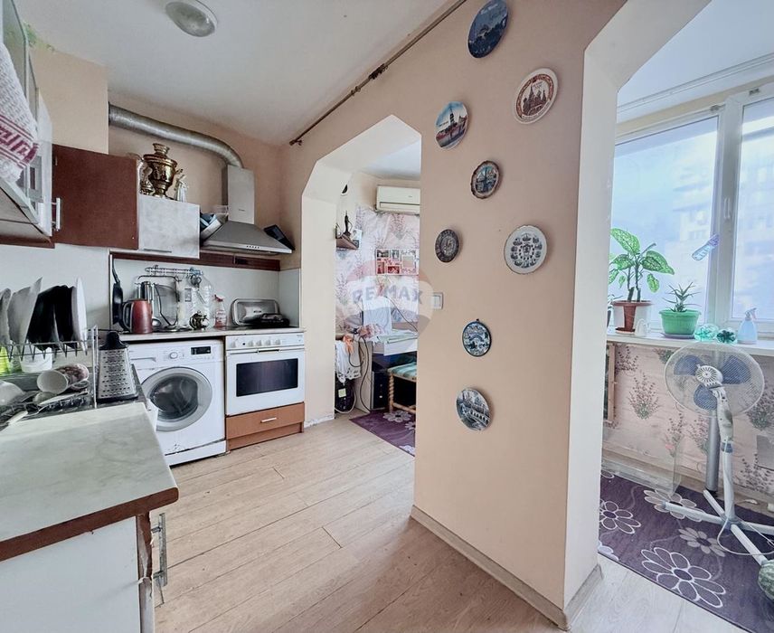 Продава се Тристаен апартамент в Варна, Център - 98 кв.м за 1694 €/кв.м - Снимка #6