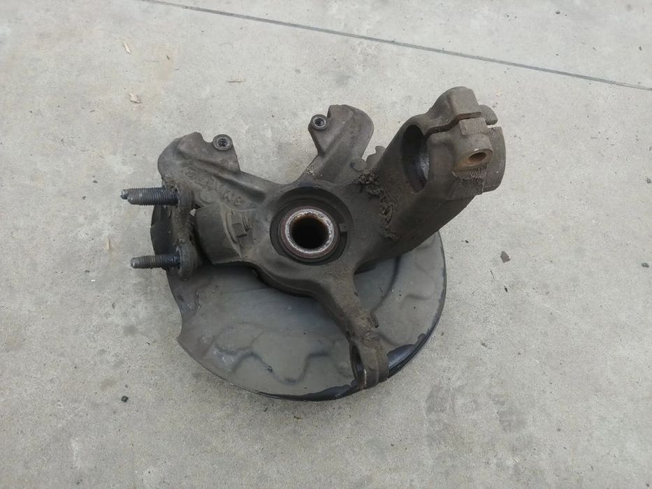 fuzeta dreapta fata 1.0 b skoda fabia 3 nj3