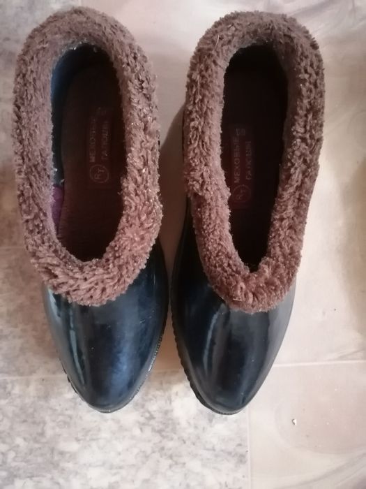 Продам обувь б/у