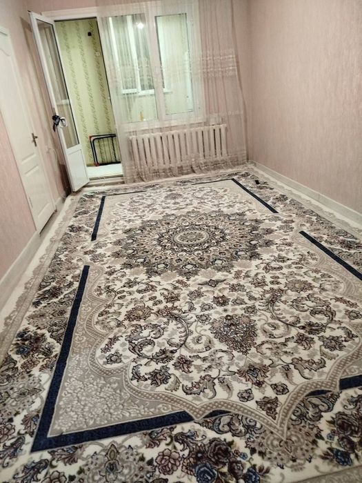 Юнусабад 4 квартал. Продается квартира  2/4/4