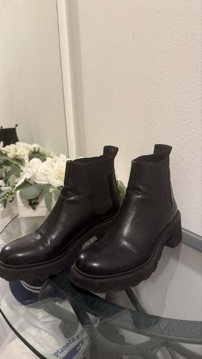 Ghete piele zara 37