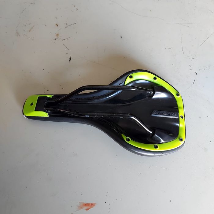 Велосипедные седло фирменное