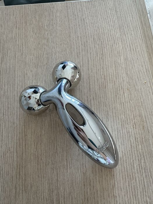 Массажер для лица ReFa Carat