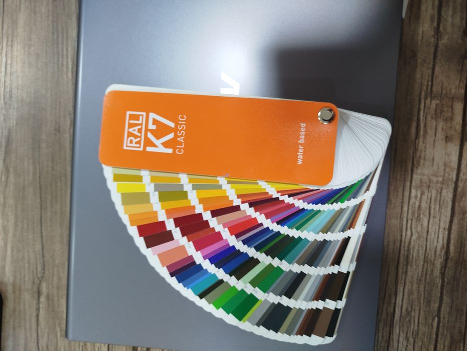 Epaksidniy nalivnoy pol