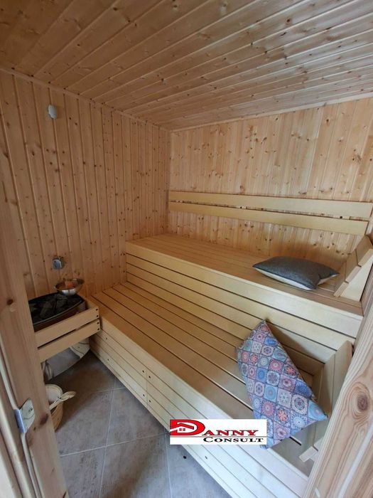 Къща с двор в гр. Горна Оряховица