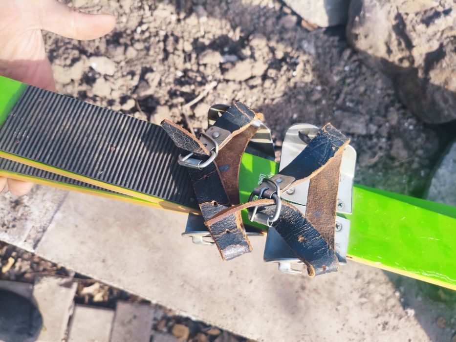 Лыжи снеговик 160см