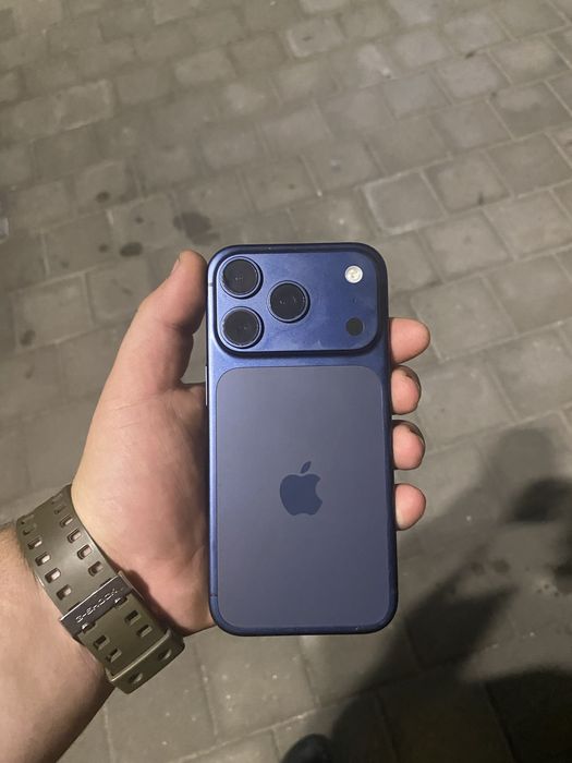 Iphone 17 pro  97% battery health