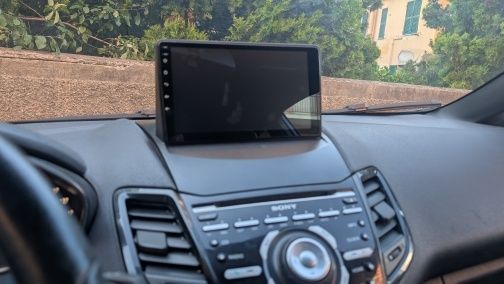 Ford Fiesta мултимедия Android GPS навигация Carplay Android auto