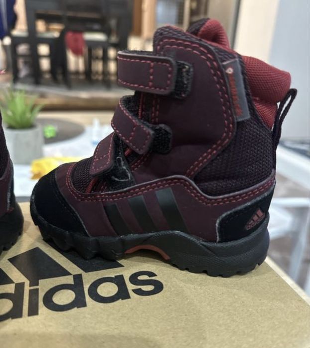 Детски боти Adidas