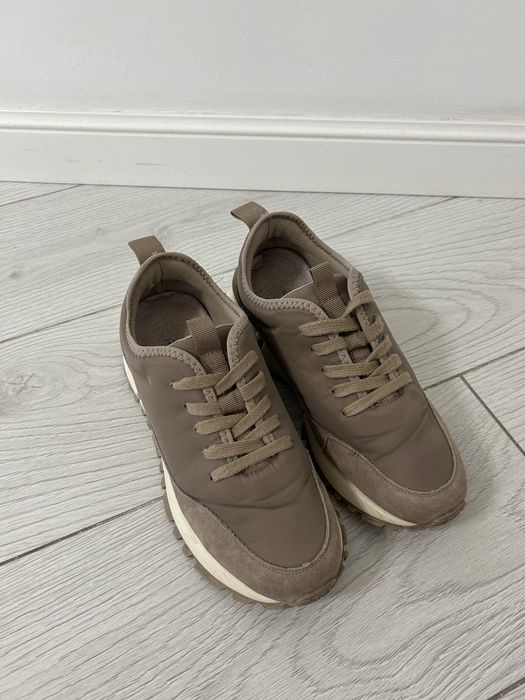 Продается обувь 38-39 размер