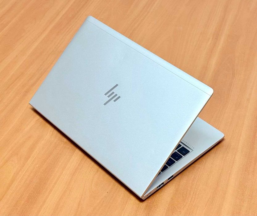 HP EliteBook 645 G10 / AMD Ryzen 5 PRO 7530U (6-Cores) / 16GB DDR4 / 256GB SSD /1 4" FHD IPS /Win 11 pro