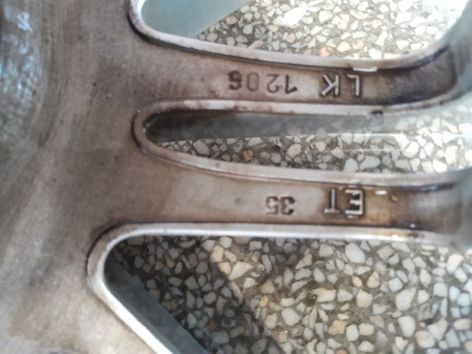 Джанти 5х120 16" ет35 RH