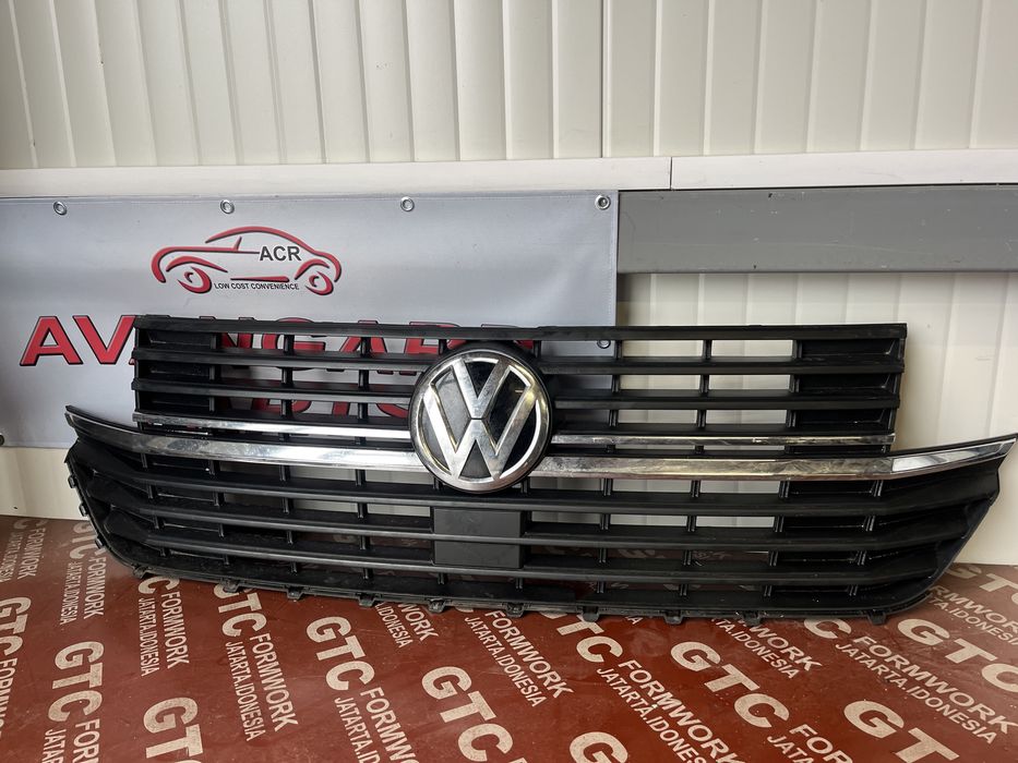 3 броя решетка VW T6.1 2020г