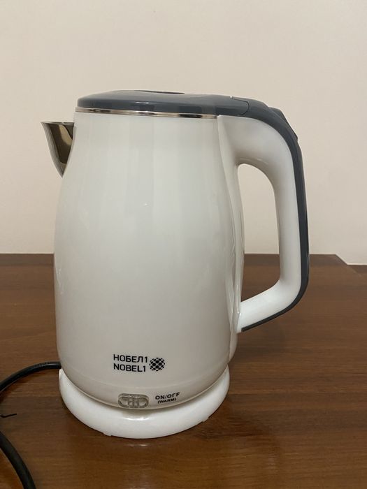 Электрический чайник Nobel новый