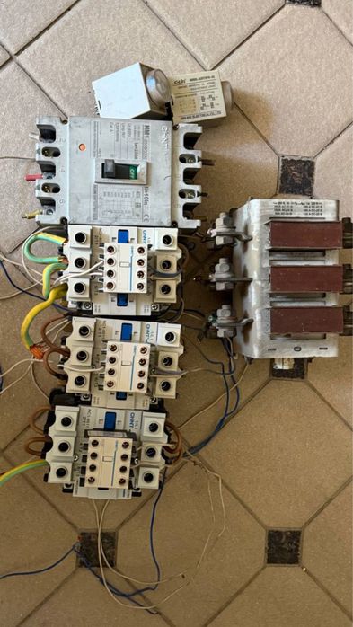 CHINT NM1-250S/3300