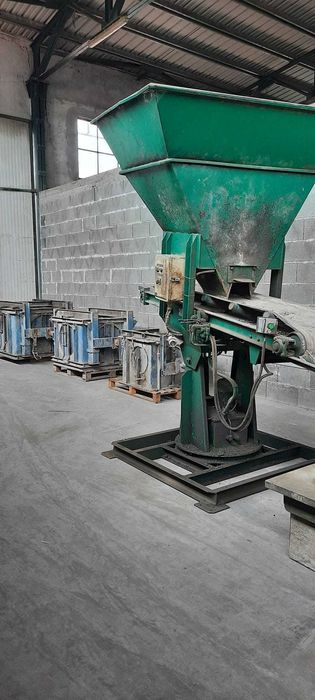 Matrite din otel, pentru camine de visitare