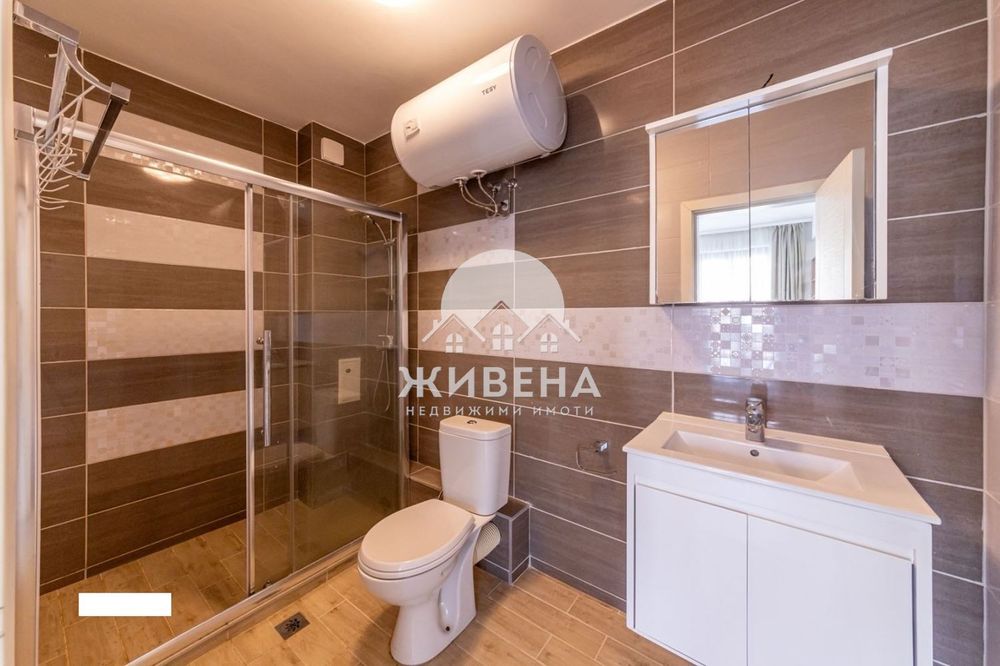 Продава се Двустаен апартамент в Варна, Бриз - 90 кв.м за 1956 €/кв.м - Снимка #5