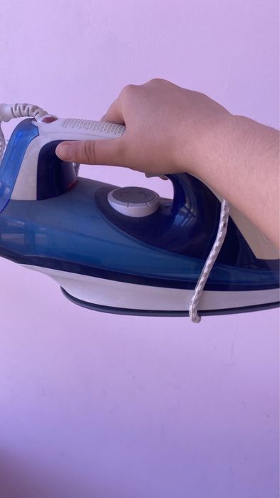 Продам утюг Bosch