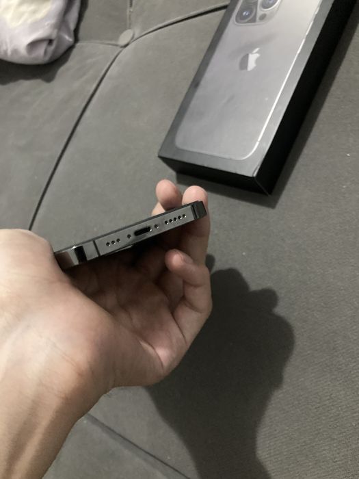 iPhone 13 Pro без ремонта