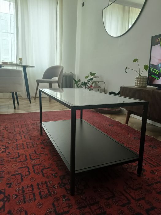 Журнальный столик