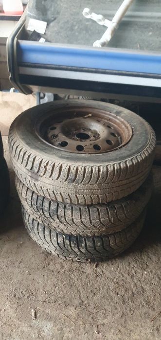 Продаю диски и резины