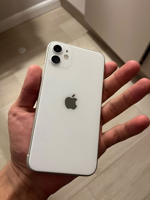 Продам iPhone 11 на 128