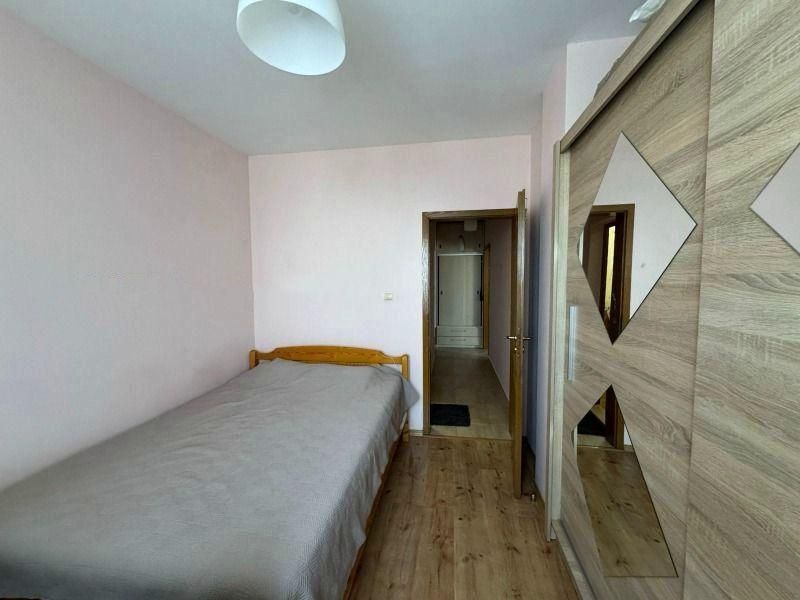 Дава се под наем Тристаен апартамент в София, Мусагеница - 80 кв.м за 611.49 € - Снимка #3