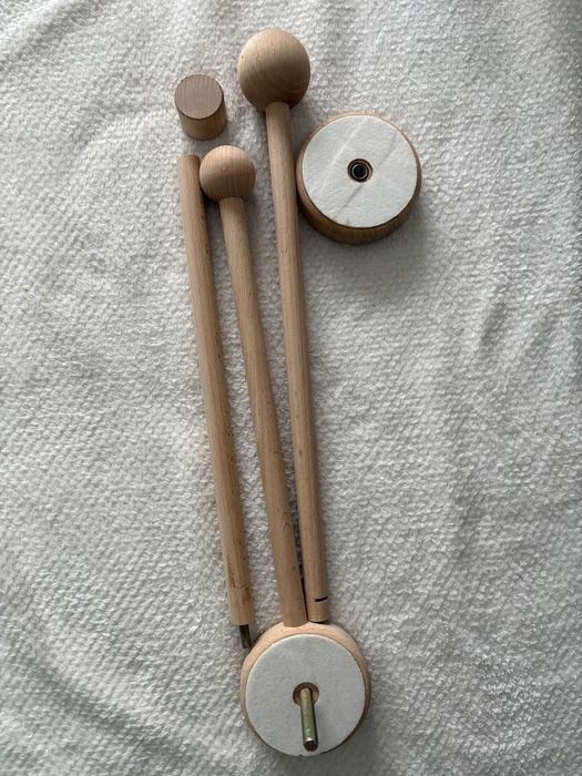 Suport carusel pentru patut