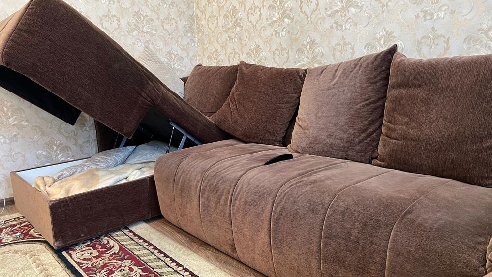 Продам диван б/у