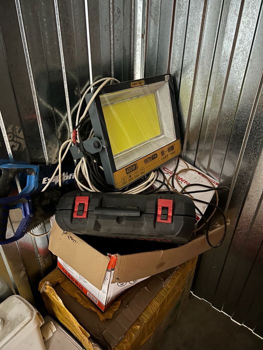 Продам прожектора