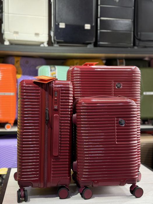 Jegirma narxlarda fabrichniy chamadonlar / chemodan / чемодан