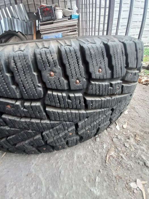 Зимные шины с шипамы