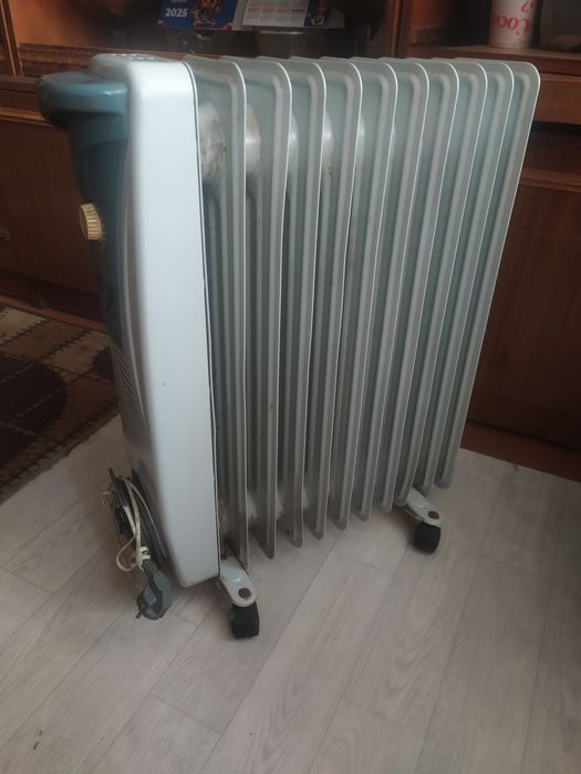 Продам электрическую батарею