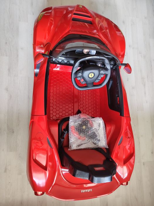 Masina Electrica Ferrari copii cu telecomanda