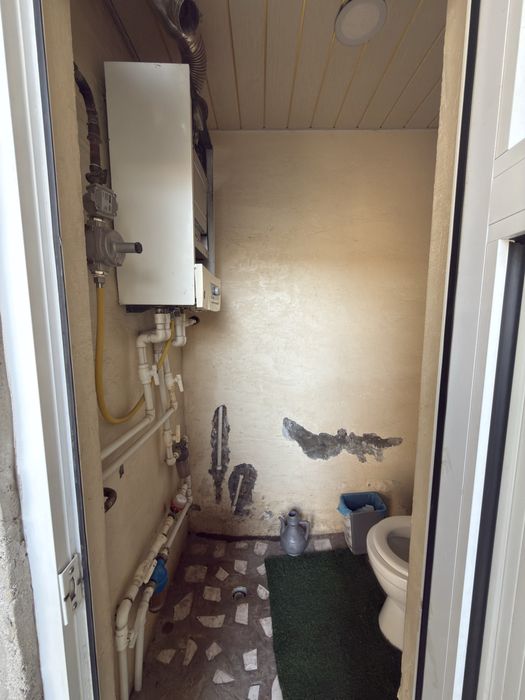 Qorasoaroyd 1.1 sotiq uchaska sotiladi srochno