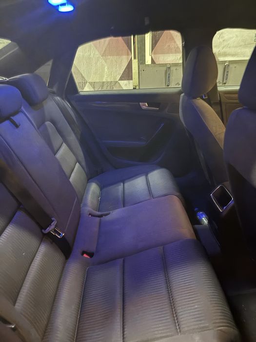 Vand Audi A4 b8 din anul 2009