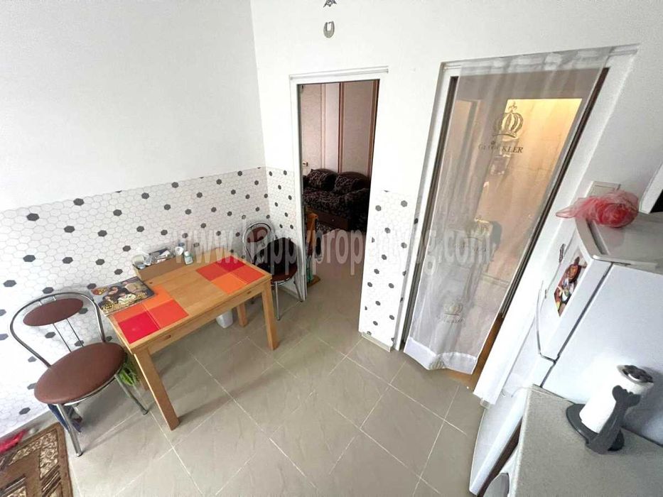 Продава се Двустаен апартамент в к.к. Слънчев бряг - 40 кв.м за 1050 €/кв.м - Снимка #1