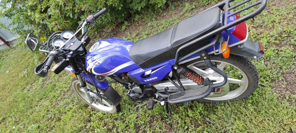 Мотоцикл Yaqi200