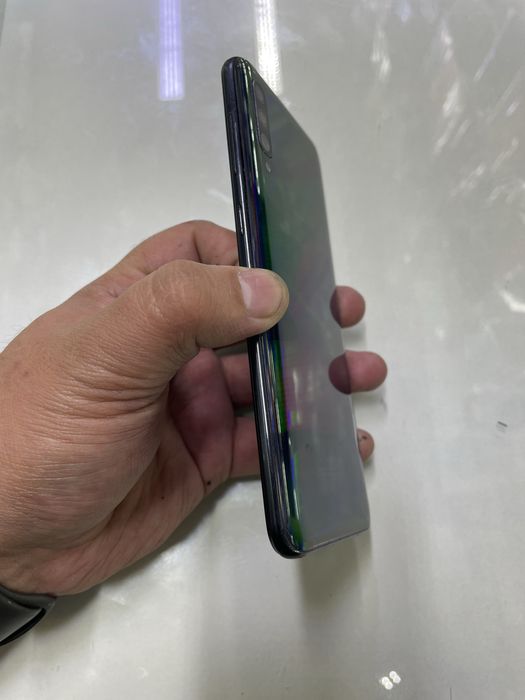 Samsung A50 (64GB) в идеальном состояний