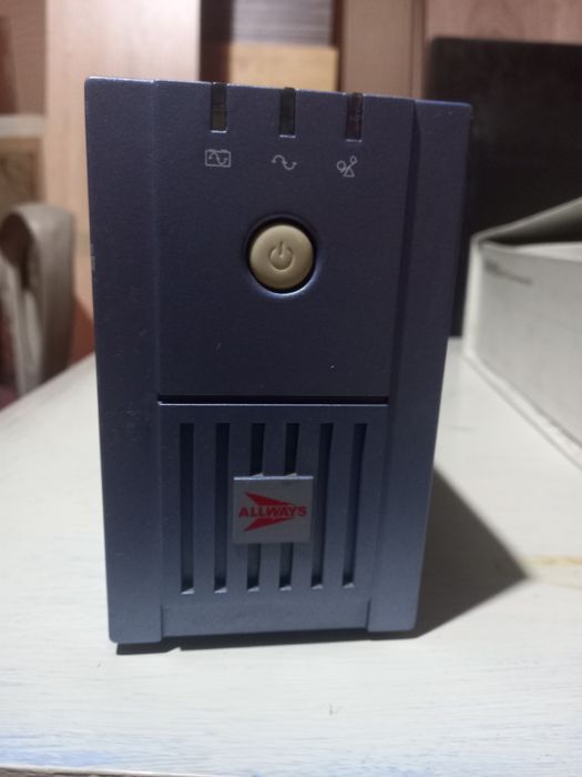 Продам Стабилизатор б.у...