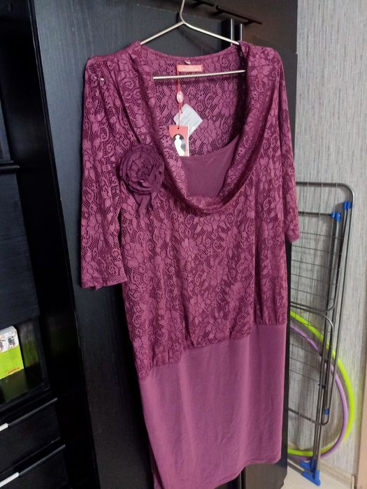 Продам платье женское