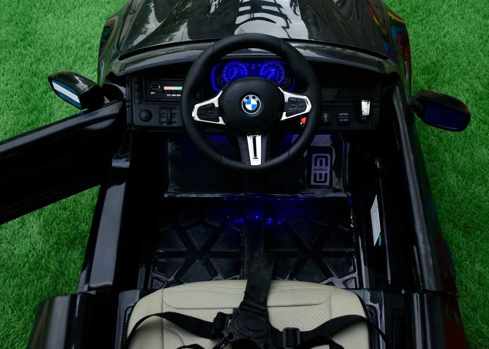 Детска акумулаторна кола Bmw M5 Premium